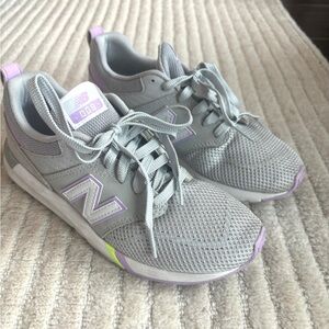 NEW BALANCE Gray and Light Purple Sneakers